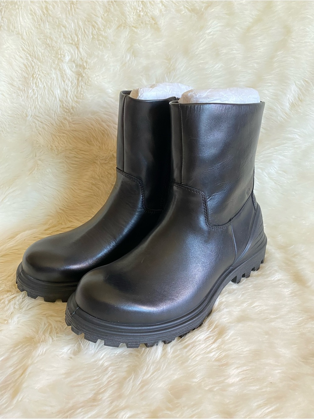 NIB! Ecco Tredtray 460523 Women's Black Ankle Booties Side Zipper Size US8-8.5